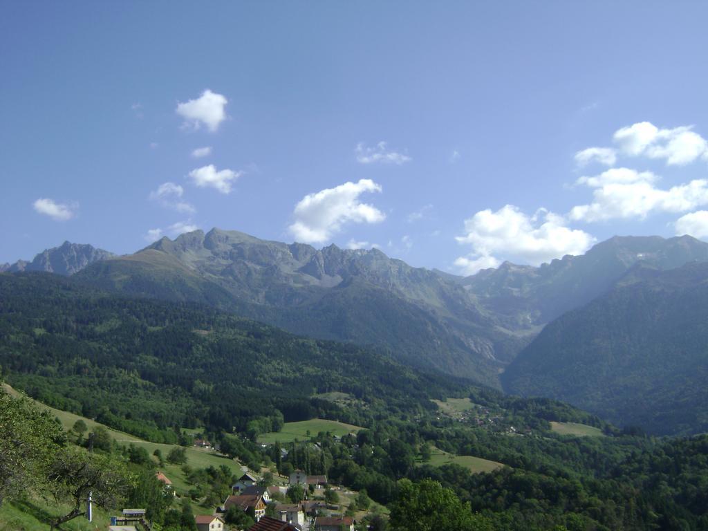 Gite Le Cerf De Belledonne Sainte-Agnès Exterior foto